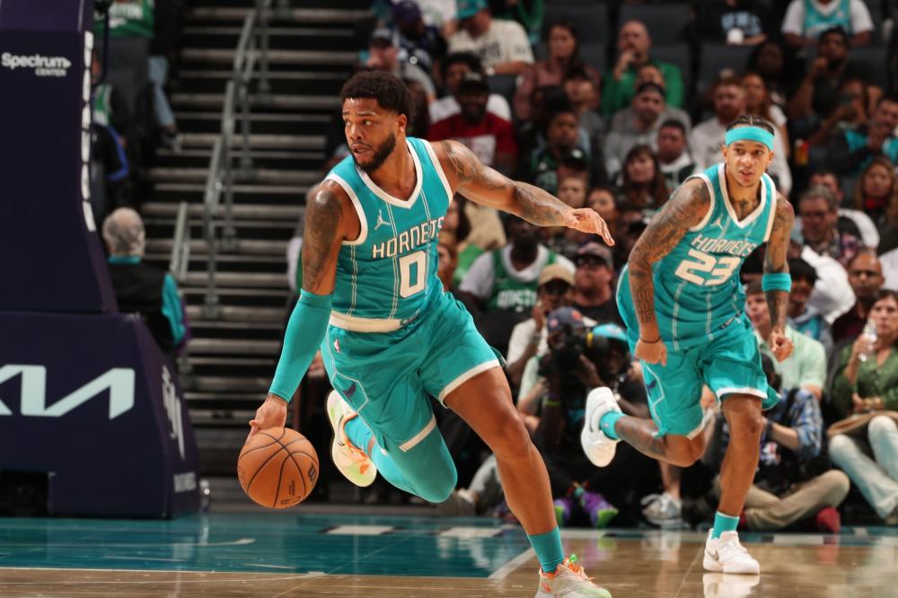 球队极易陷 球队极易陷