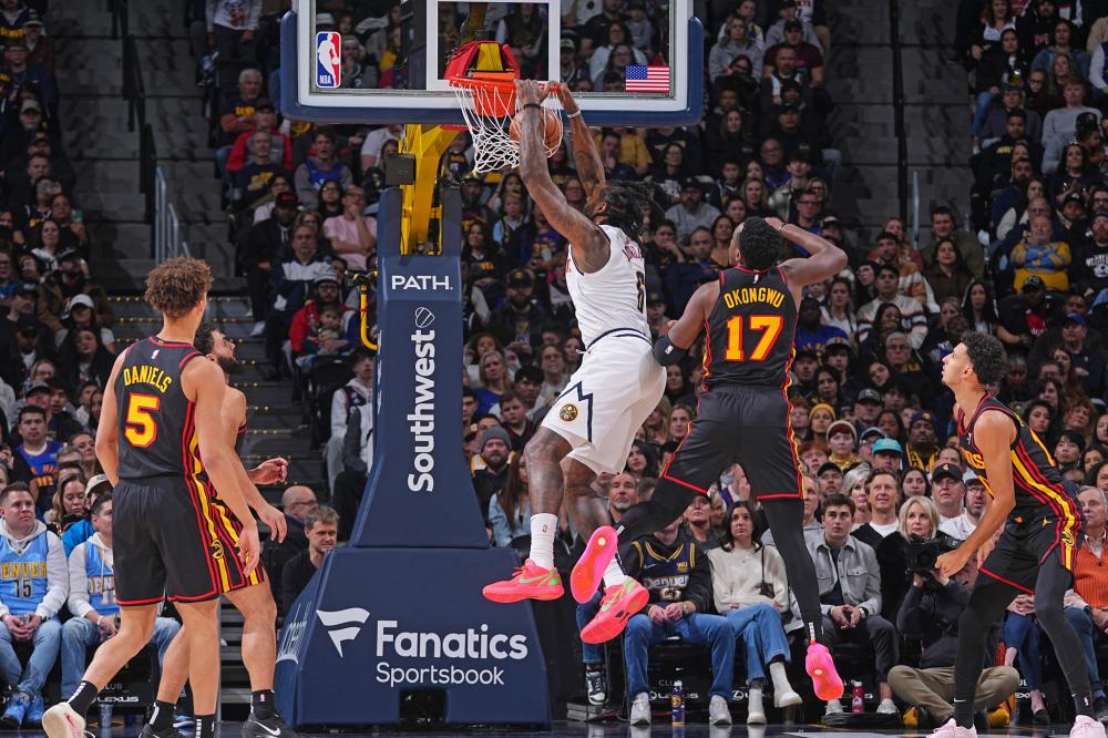 略调整显得 略调整显得